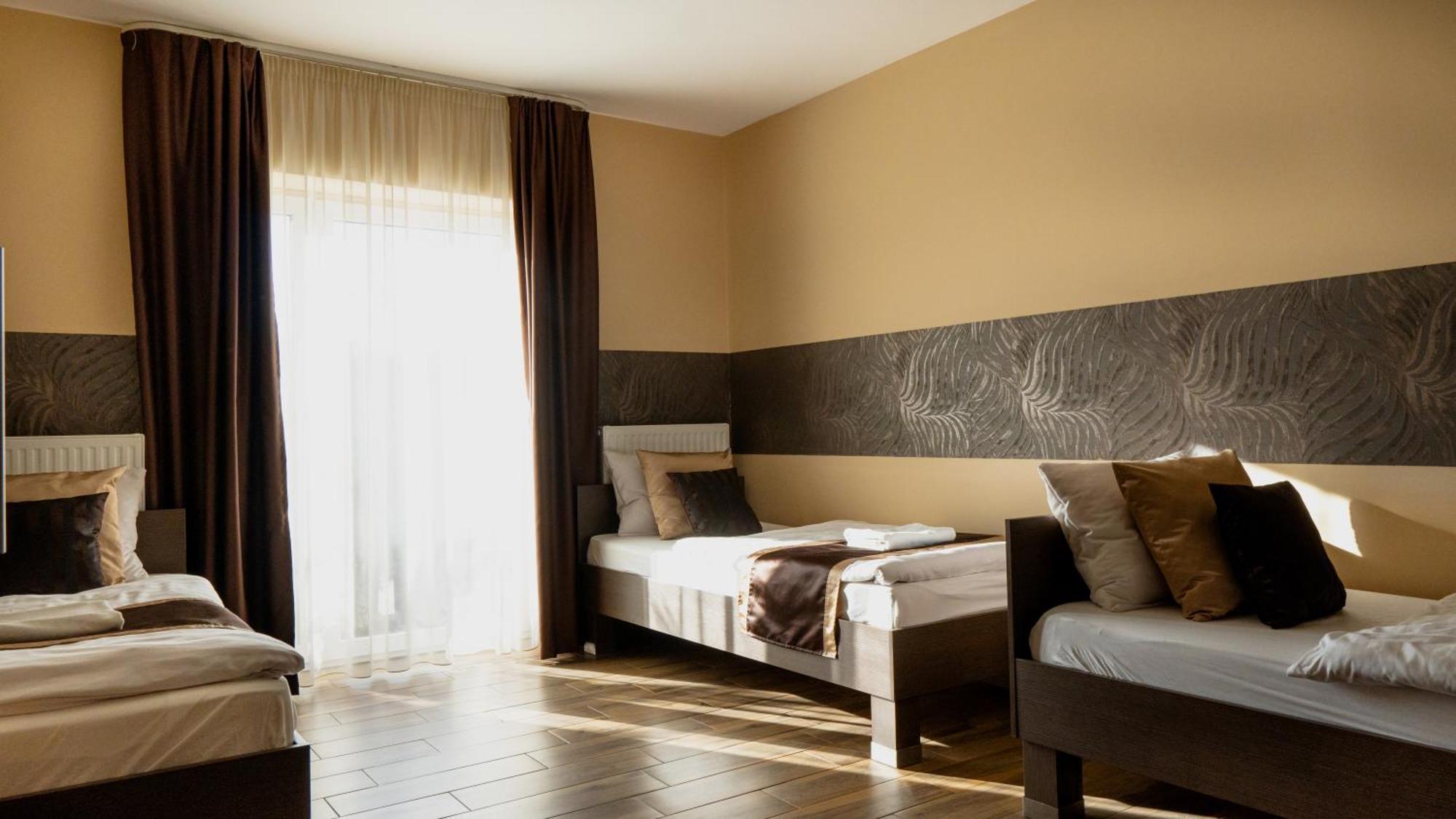 Family Apartman Эплень Экстерьер фото