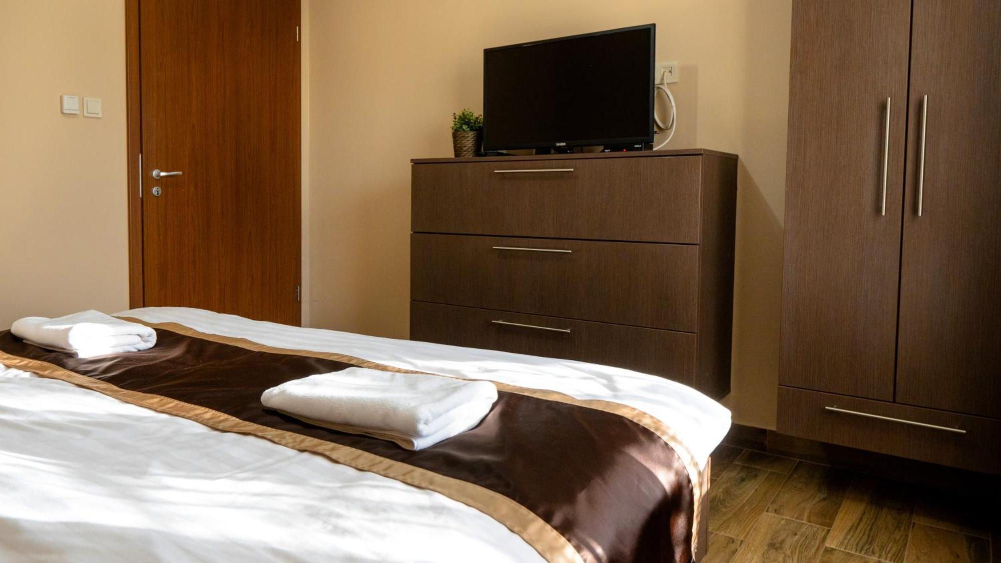 Family Apartman Эплень Экстерьер фото