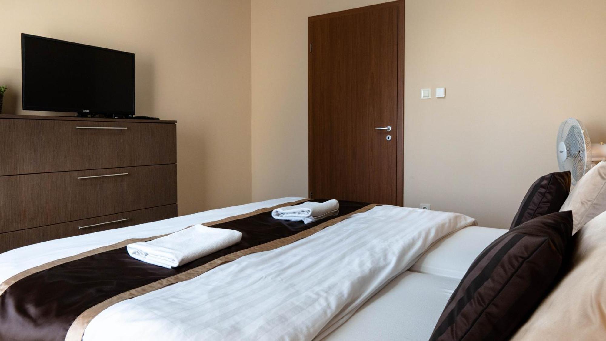 Family Apartman Эплень Экстерьер фото